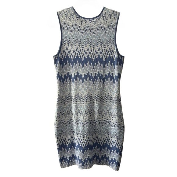 J. McLaughlin Blue & White Chevron Jacquard Sheath Midi Sweater Dress Size Large - Picture 2 of 5